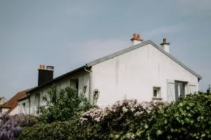 Peut-on vider une maison avant la succession ? Ce que la loi autorise vraiment